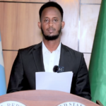 Muuqaal: Wasiirka Warfaafinta Jubaland oo Saxaafadda la wadaagay Go’aamada kasoo baxay Shirkii Golaha Wasiiradu ku yeesheen Kismayo